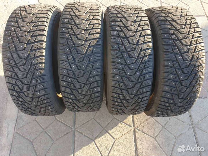 Hankook Winter I'Pike RS2 W429 195/60 R15 92T