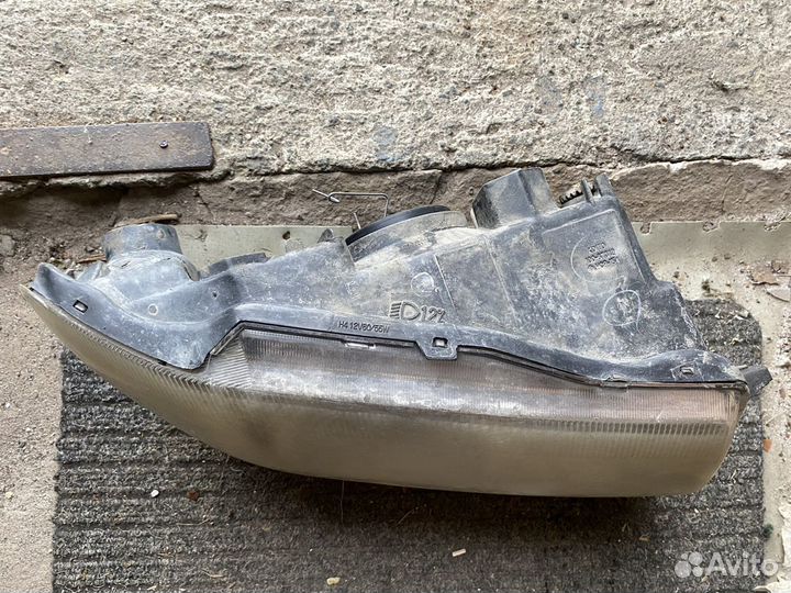 Фары передние mitsubishi pajero io pinin оригинал