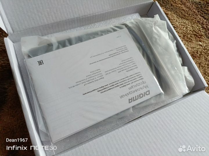 Электронная книга Digma M 1