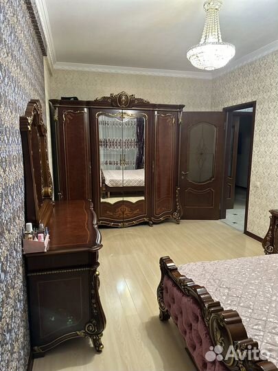 Спальный гарнитур