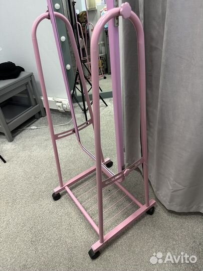 Зеркало напольное