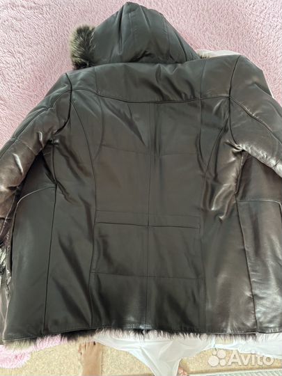 Кожаная куртка мужская с капюшоном