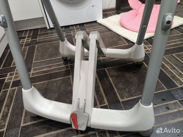 Стул для кормления