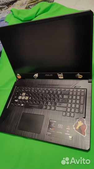 Asus fx 705 dt