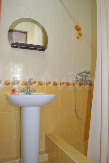 Комната 23 м² в 4-к., 2/2 эт.