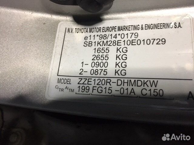 Разбор на запчасти Toyota Corolla E12