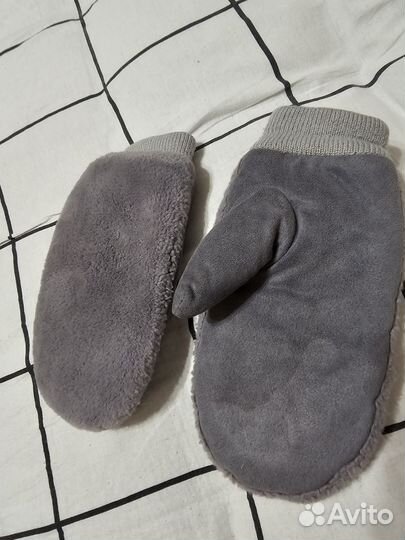 Варежки зимние женские