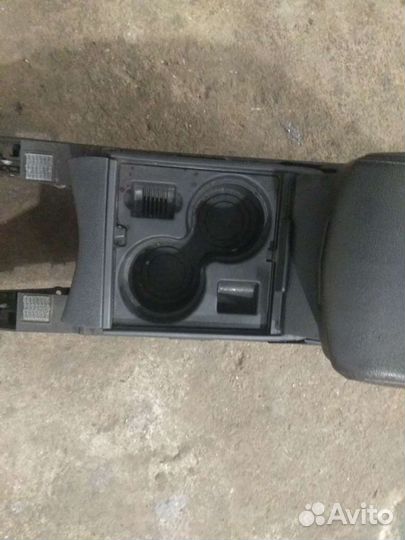 Cadillac Центральная консоль Кадиллак SRX