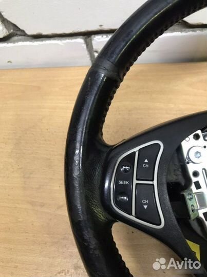 Рулевое колесо Kia Ceed