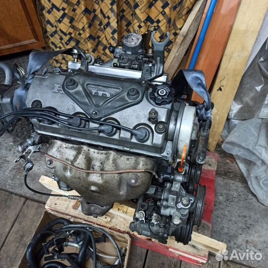 Honda двигатель d16a