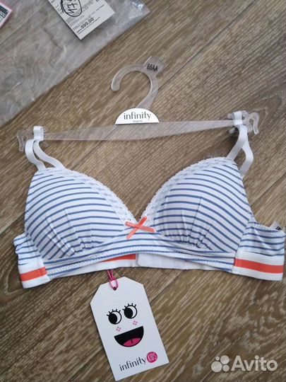 Бюстгальтер