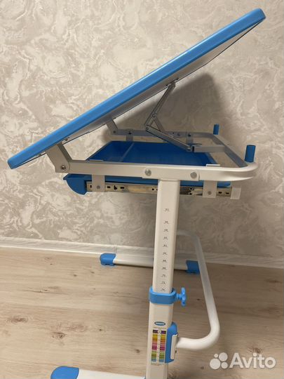 Растущая парта и стул