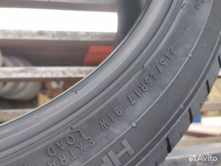 Nokian Tyres Hakka Blue 3 215/45 R17