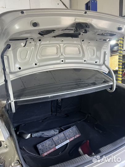 Крышка багажника Kia rio 3 седан оригинал