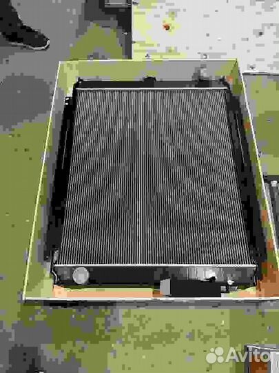 Радиатор водяной Komatsu PC200-7