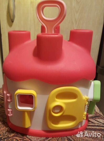 Развивающая игрушка 