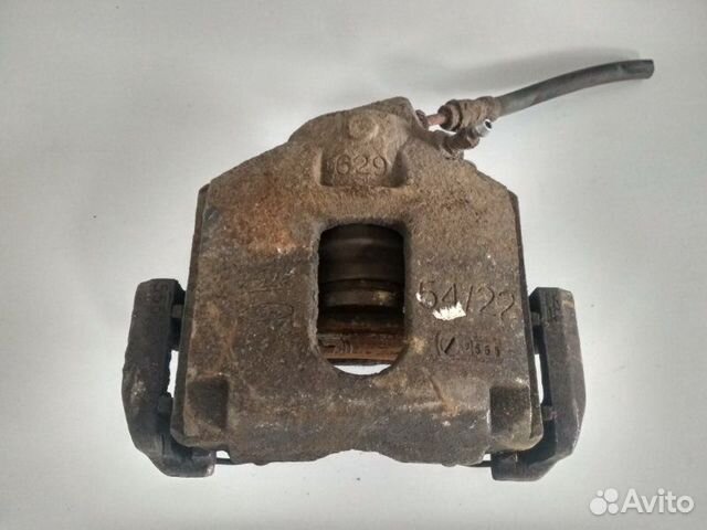 Суппорт передний левый Ford Fusion рестайлинг 1