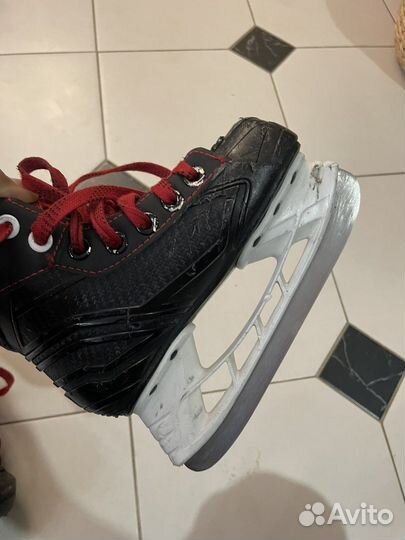 Хоккейные коньки bauer детские