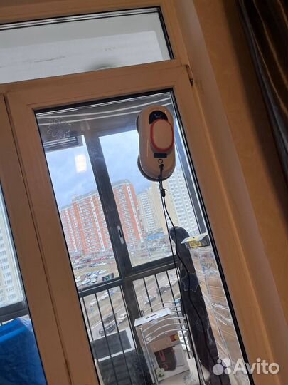 Робот мойщик окон в аренду