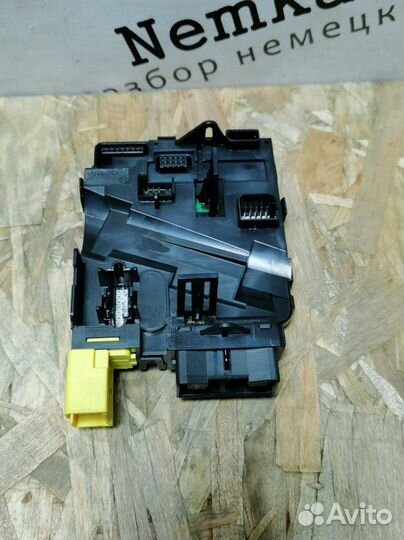 Подрулевой блок Volkswagen Tiguan 5N1 cbab 2009