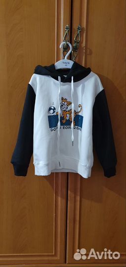 Спортивный костюм детский 104-110 р-р