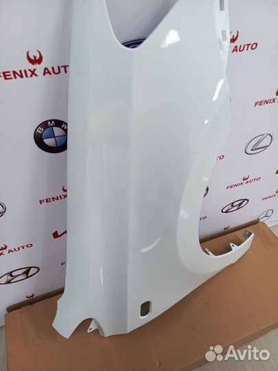 Крыло крашеное Фольксваген Поло 10-20 год Белое