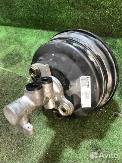 Вакуумный усилитель Audi A8 Quattro D2 ABZ 1998