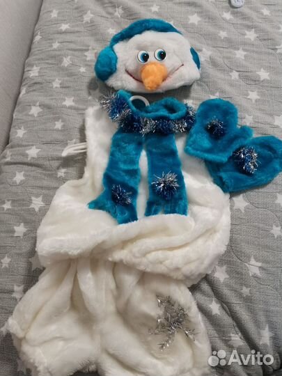 Новогодний костюм снеговик