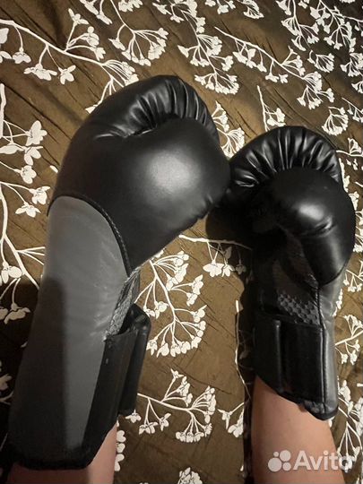 Боксерские перчатки everlast для взрослого