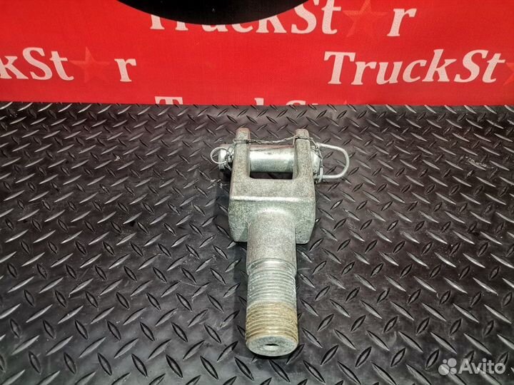 Крюк буксировочный камаз 5490