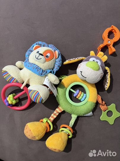 Развивающие игрушки для малышей