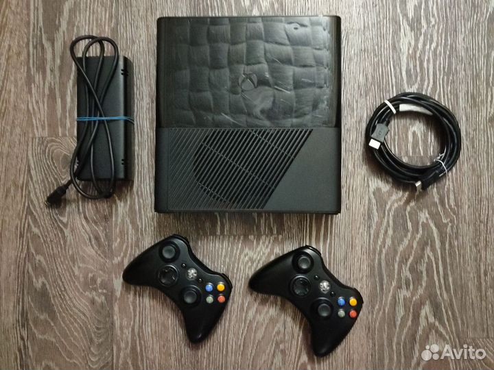 Xbox 360 500гб + игры