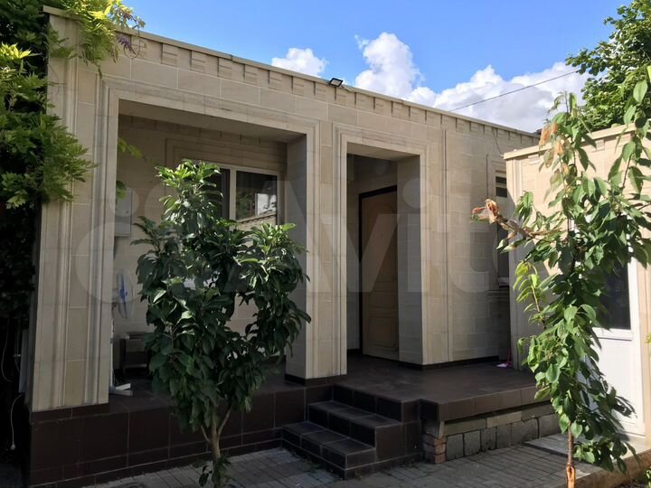 Дом 65 м² на участке 5 сот.