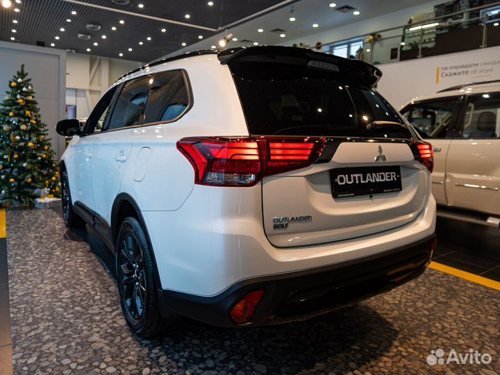 Mitsubishi Outlander 2.0 CVT, 2022