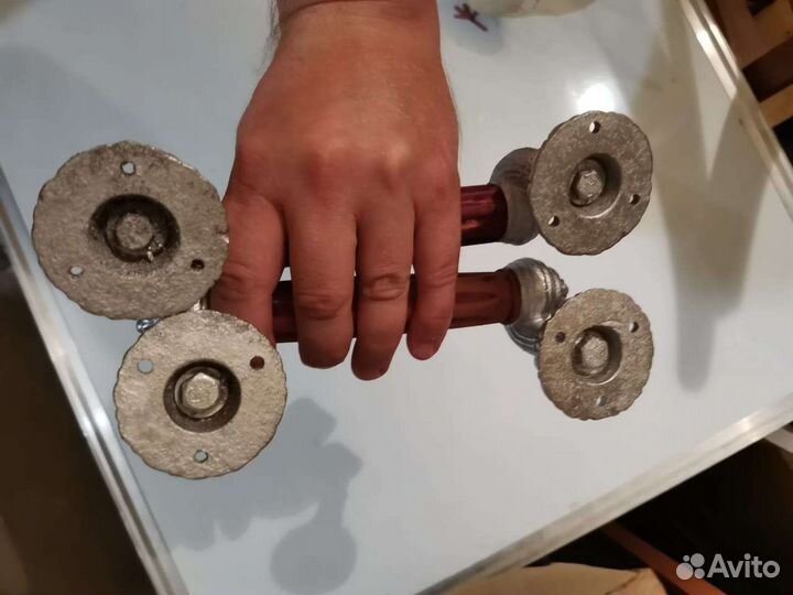 Чугунная дверная ручка