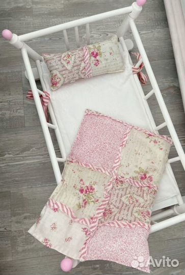 Кровать для кукол