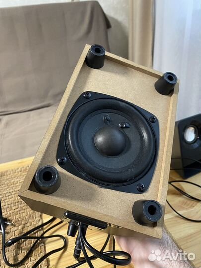 Logitech Z213 колонки компьютерные