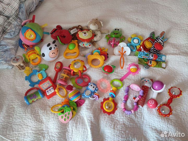 Игрушки погремушки пакетом