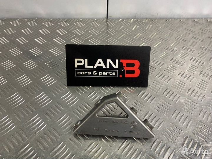 Кронштейн насоса гур Bmw 5 E60 N52B30 2009