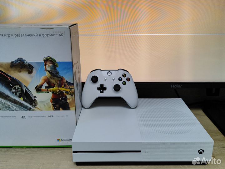 Xbox One s