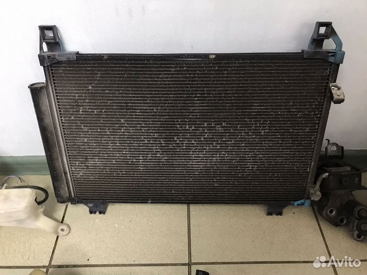Радиатор кондиционера Toyota Vitz 2005-2010 KSP90