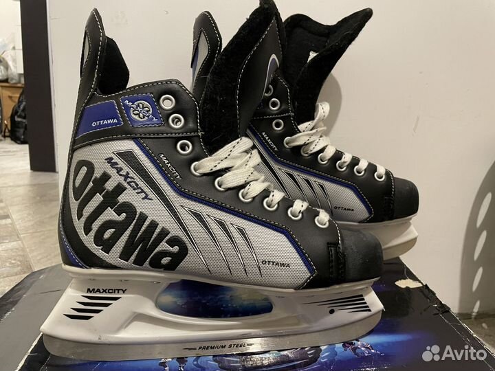 Хоккейные коньки 43 размер