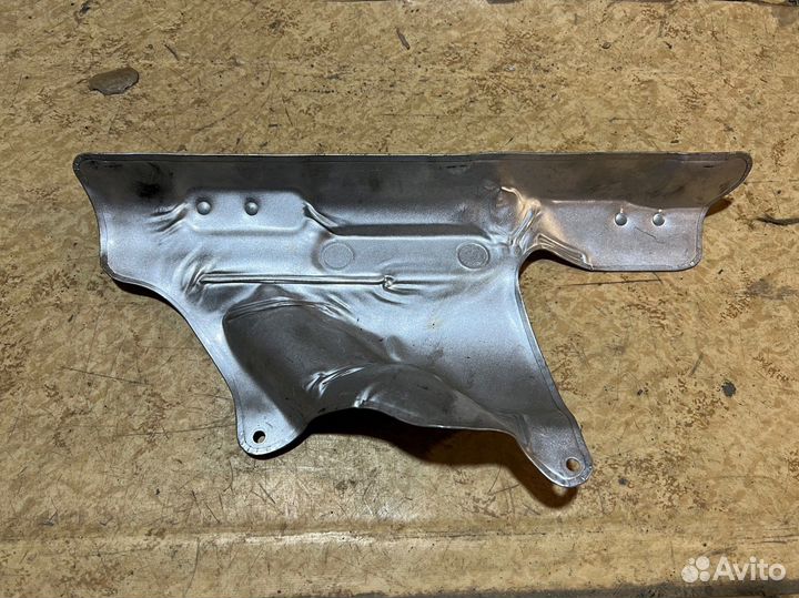 Защитный экран турбины Mercedes M157 M278