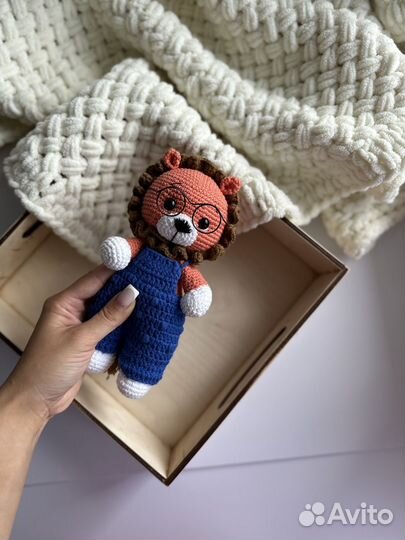 Игрушка мягкая детска лева лев развивающая