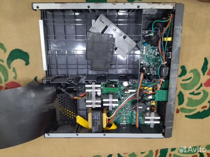 Бесперебойник apc smart ups 1000