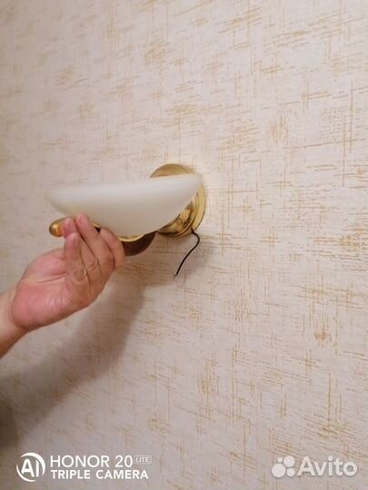 Светильник потолочный и 2 шт. Настенных бу