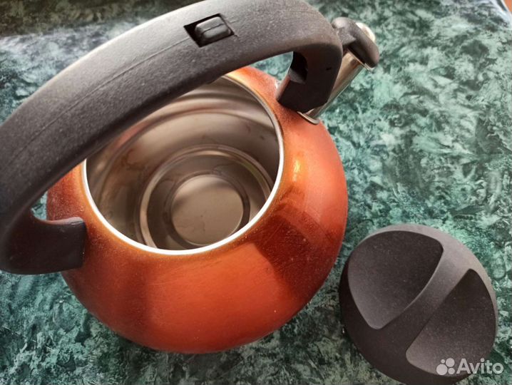 Чайник для плиты со свистком
