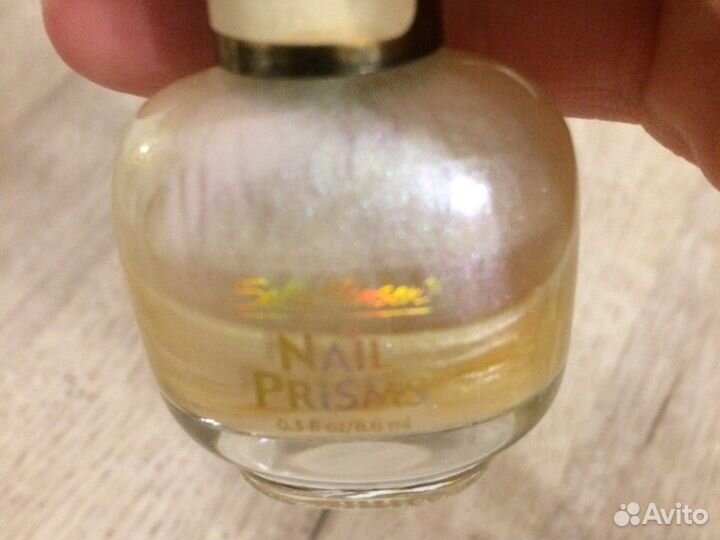 Лак для ногтей Sally Hansen