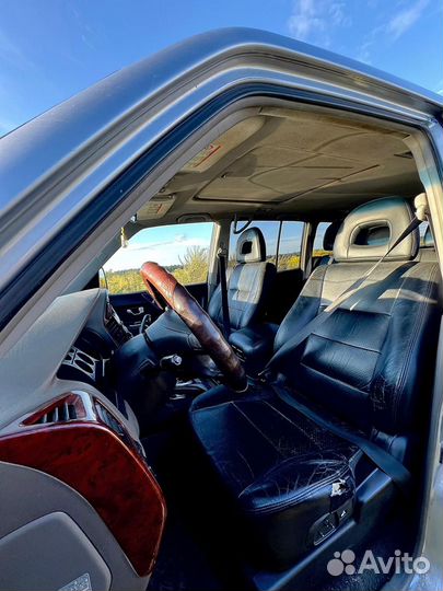 Mitsubishi Pajero 3.5 AT, 2003, 181 241 км