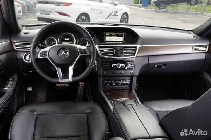 Mercedes-Benz E-класс 1.8 AT, 2012, 232 137 км